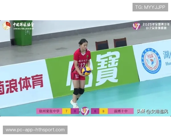 女排三人拦网:严丝合缝的战术奇迹,打造无懈可击的防御屏障 女排三人拦网:严丝合缝的战术奇迹,打造无懈可击的防御屏障