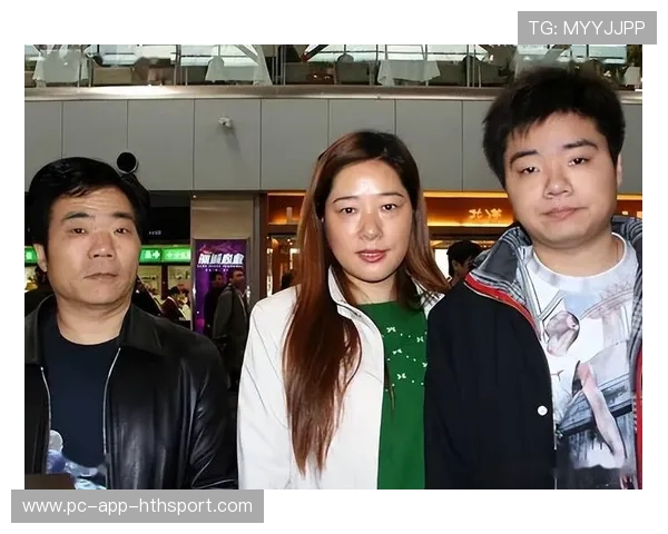 回顾丁俊晖现状：身家过亿，常住国外别墅，大龄富二代妻子气质绝佳