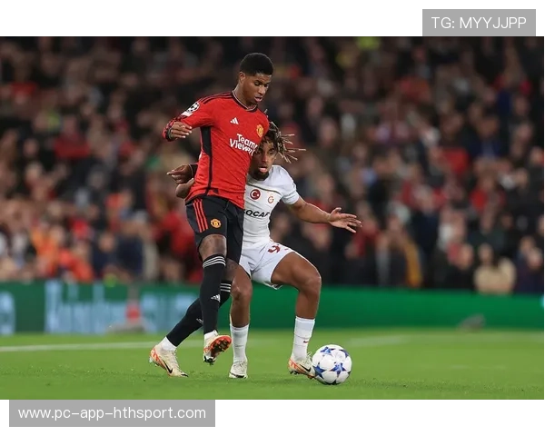 曼联拉什福德反越位破门引爆主场