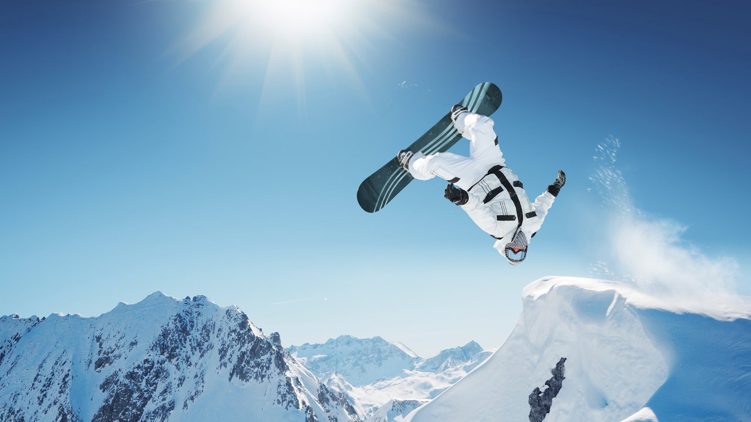 “重阳登高节耐力赛” 老少同登一座山